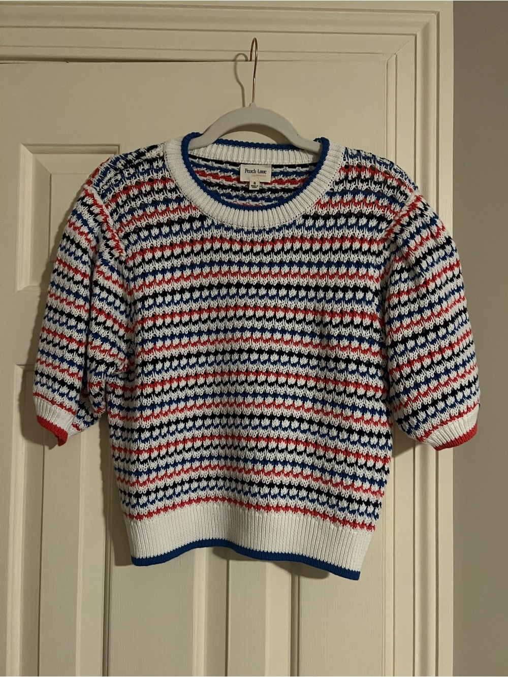 Peach Love California Crewneck Short Sleeve Sweater in White, Navy & Red